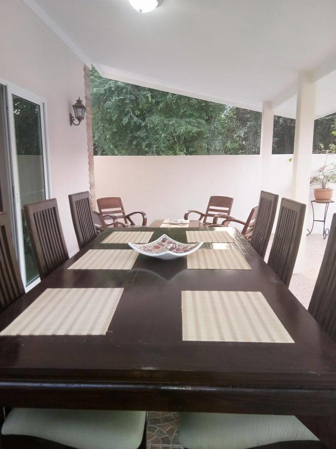 Wirason Villa Pool Maret Luaran gambar