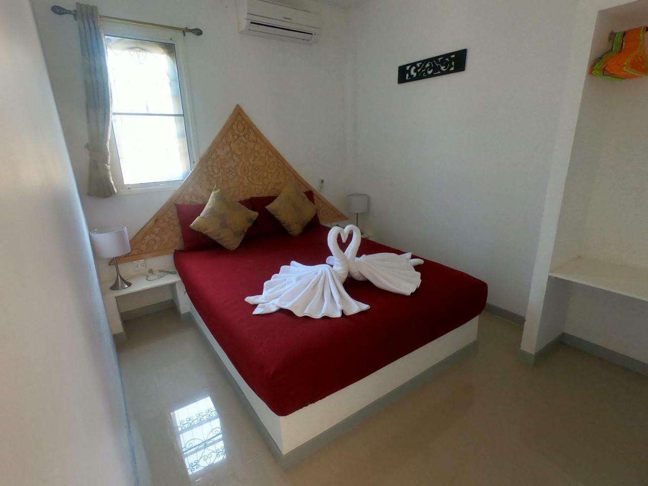 Wirason Villa Pool Maret Luaran gambar